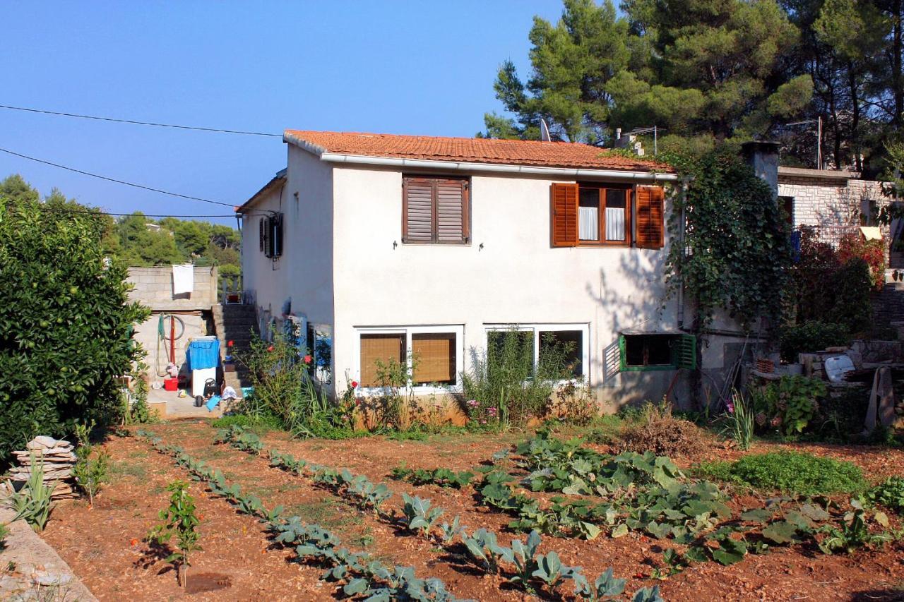 Apartments By The Sea Basina, Hvar - 116 Vrboska Esterno foto